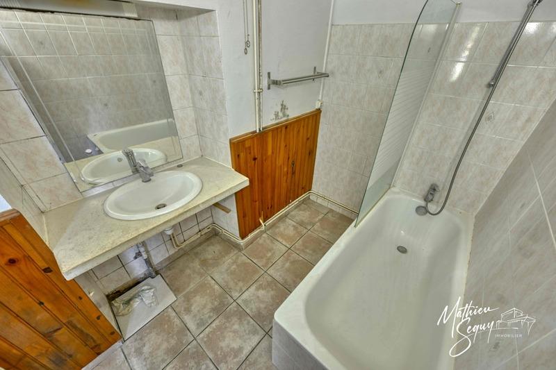 Appartement - 75 m² - 4 pièces