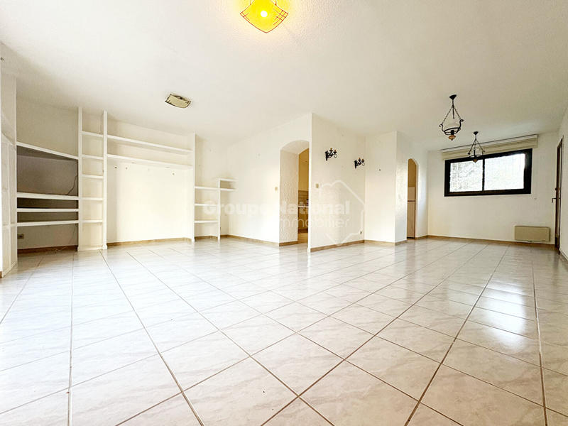 Maison - 122 m² - 5 pièces