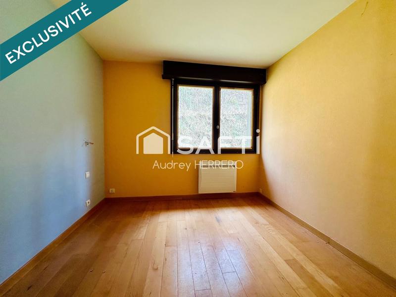 Local commercial - 500 m² - 18 pièces