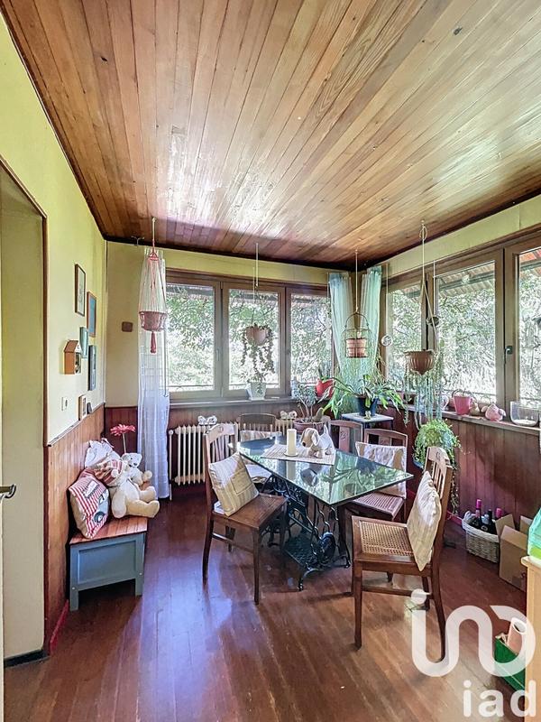 Maison - 220 m² - 9 pièces