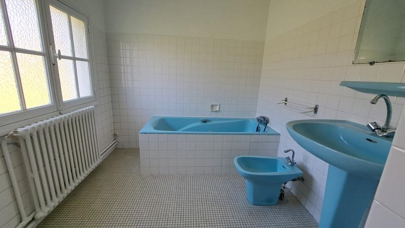 Pavillon - 150 m² - 8 pièces