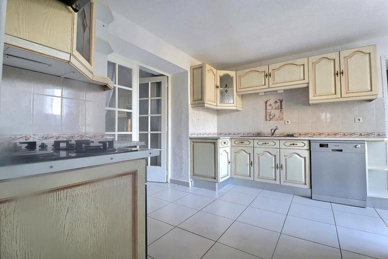 Maison - 108 m² - 6 pièces