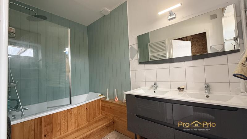 Maison - 127 m² - 5 pièces