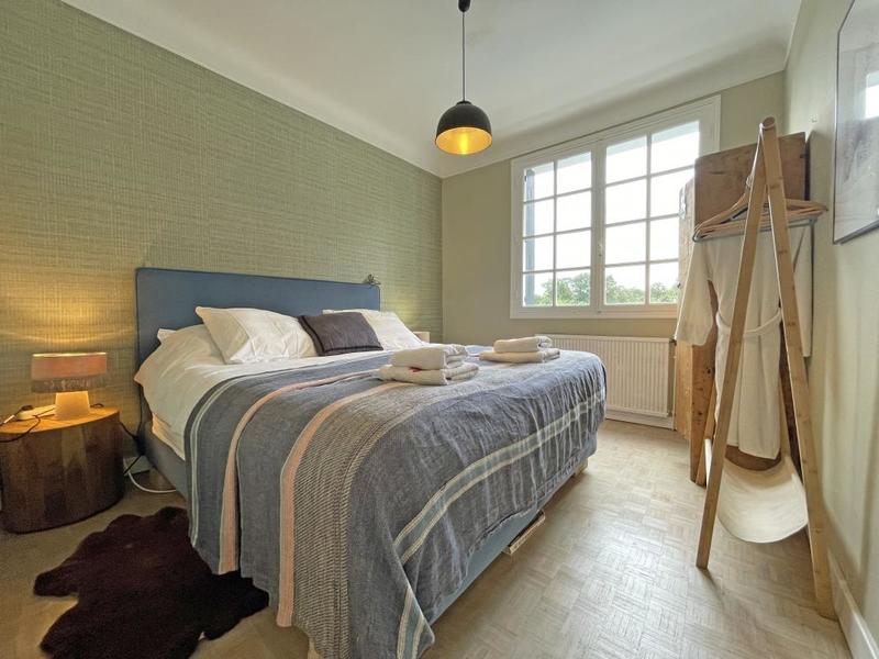 Maison - 281 m² - 7 pièces