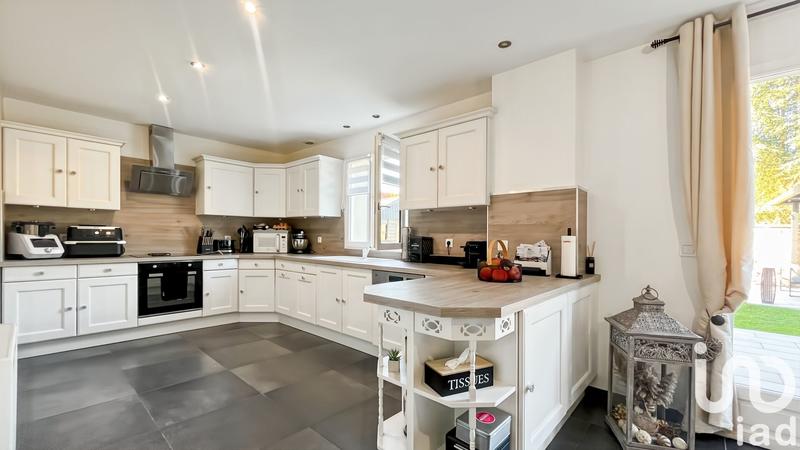 Maison - 190 m² - 7 pièces