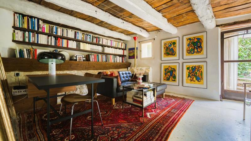 Propriété - 335 m² - 10 pièces