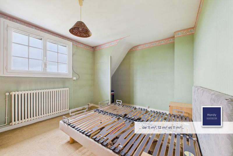 Maison - 93 m² - 5 pièces