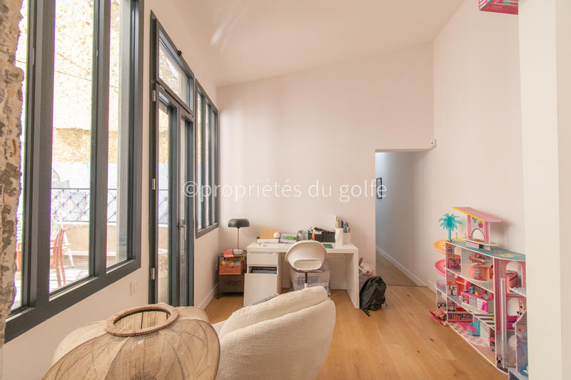 Appartement - 207 m² - 7 pièces