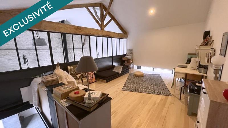 Maison - 181 m² - 6 pièces