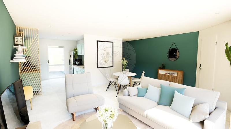 Maison - 90 m² - 4 pièces