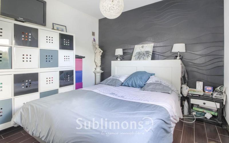 Maison traditionnelle - 124 m² - 6 pièces