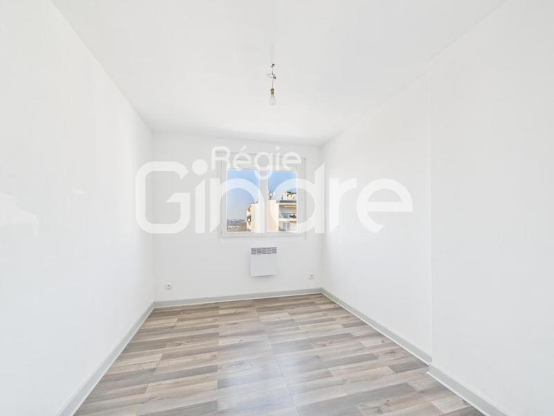 Appartement - 64 m² - 4 pièces
