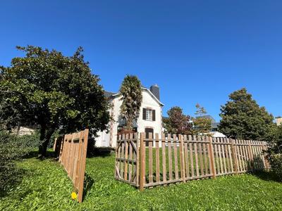 Maison - 134 m² - 7 pièces