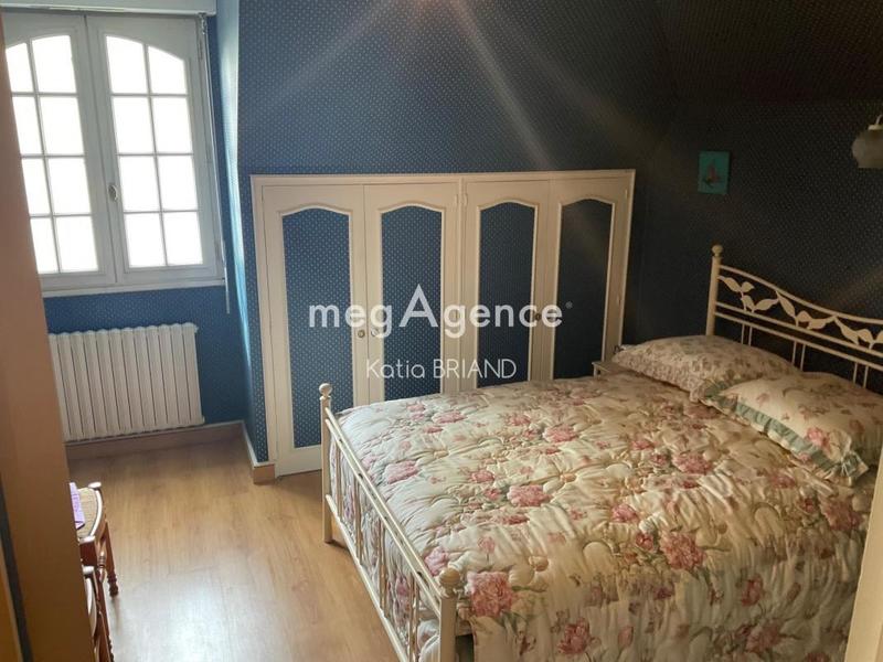 Maison - 175 m² - 6 pièces