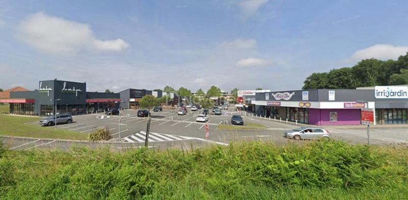 Local commercial - 165 m² - 3 pièces