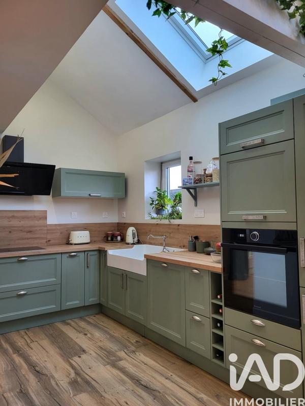 Maison - 206 m² - 5 pièces