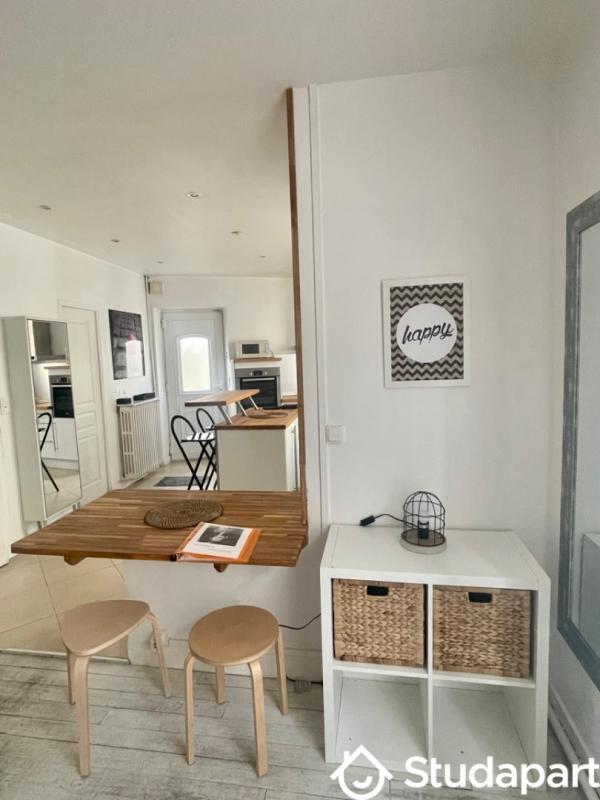 Chambre - 12 m² - 1 pièce