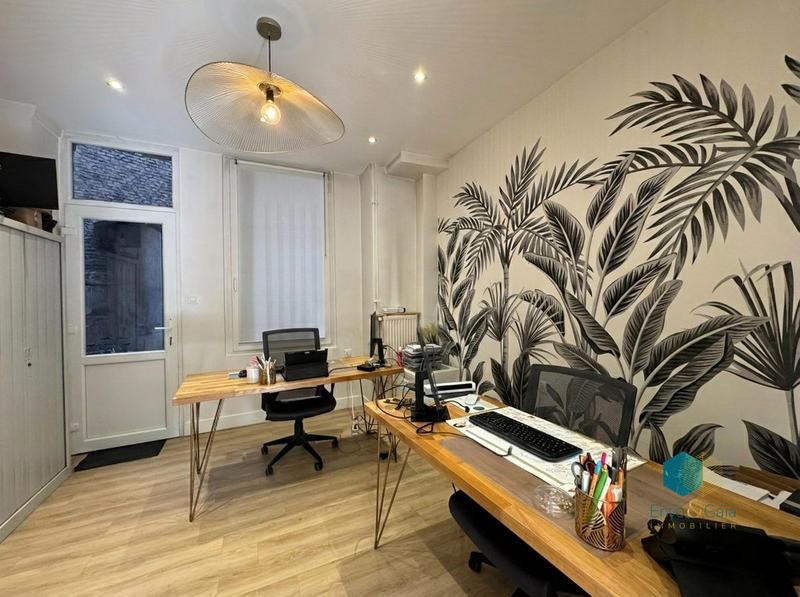 Local commercial - 67 m² - 3 pièces