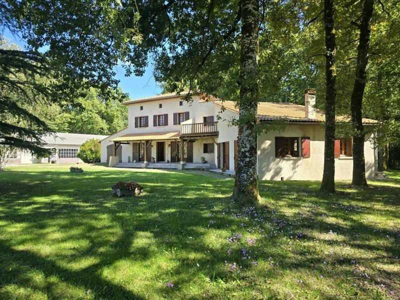 Maison d'architecte - 315 m² - 10 pièces