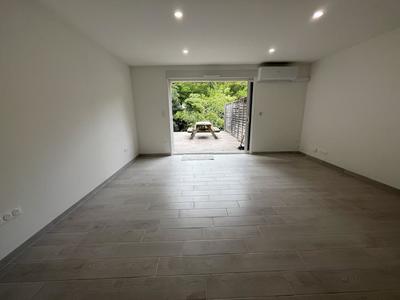 Maison - 63 m² - 2 pièces