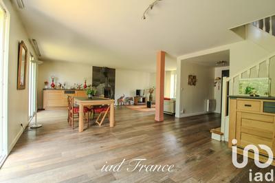 Maison - 192 m² - 7 pièces
