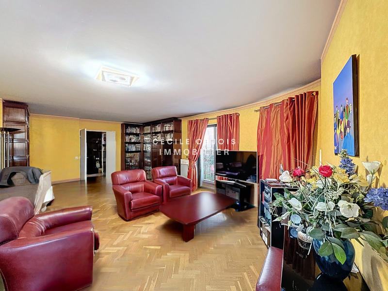 Viager - Appartement - 101 m² - 4 pièces