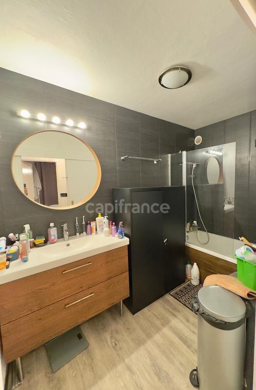 Appartement - 103 m² - 5 pièces