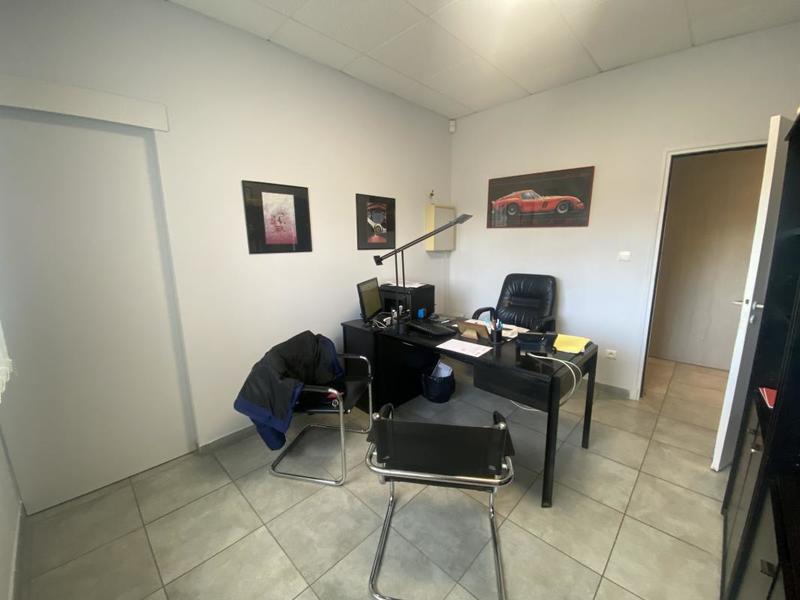 Bureau - 224 m²