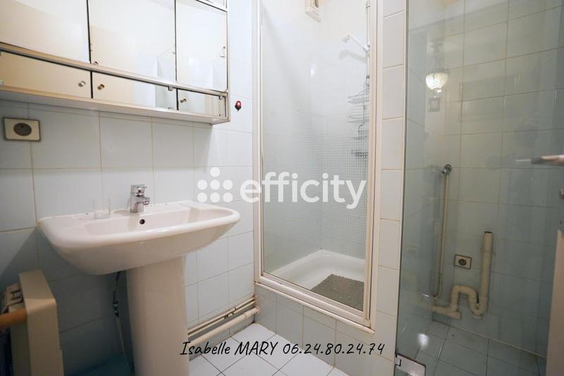 Appartement - 100 m² - 4 pièces