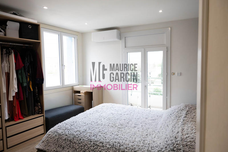 Appartement - 104 m² - 5 pièces