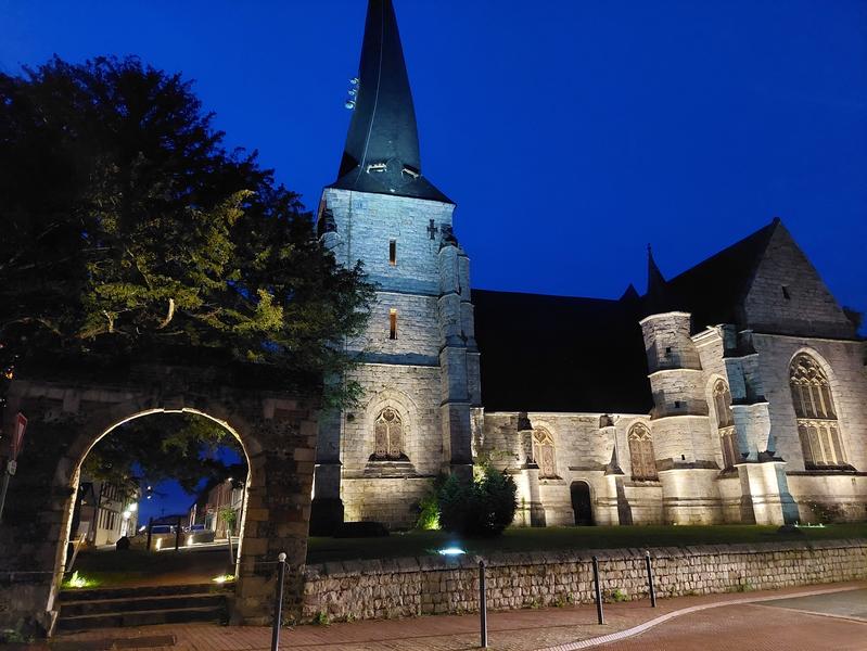 Pierres en lumières - Eglise Saint-Ouen et Terrasse Gourmande