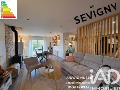 Maison - 111 m² - 5 pièces