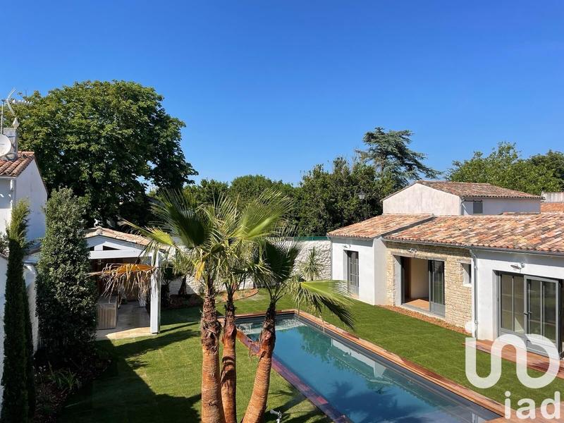 Maison - 291 m² - 8 pièces