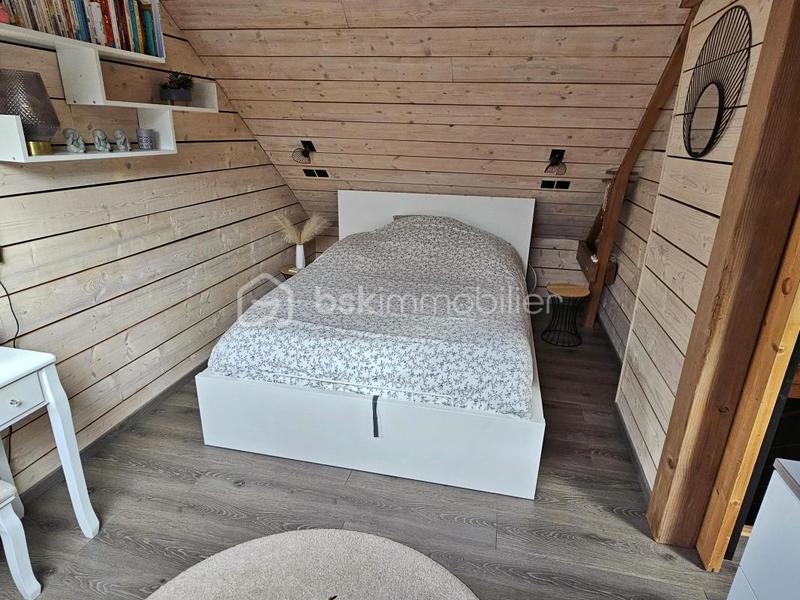 Propriété - 266 m² - 12 pièces