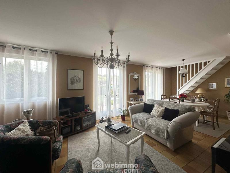 Maison - 100 m² - 4 pièces