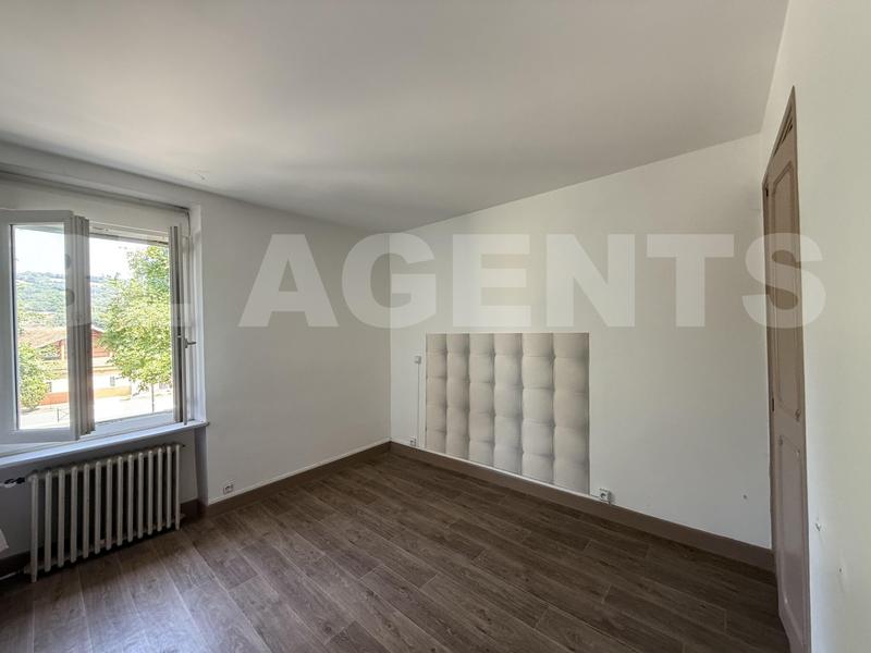 Maison de ville - 130 m² - 7 pièces