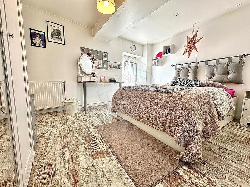 Maison ancienne - 120 m² - 7 pièces