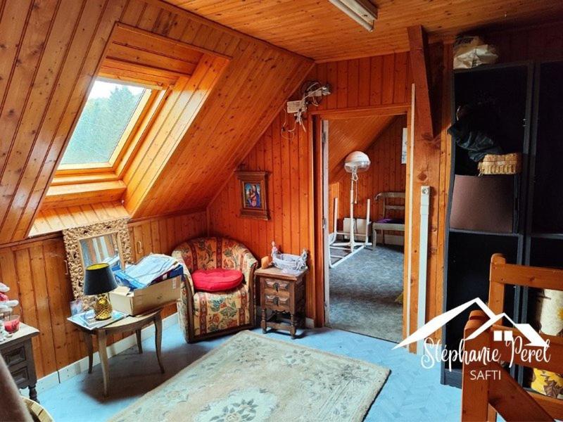 Maison - 114 m² - 7 pièces