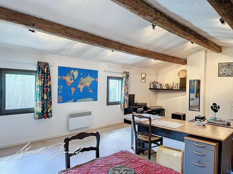 Maison - 179 m² - 6 pièces