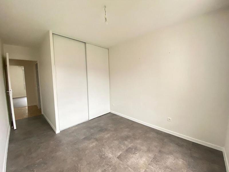 Appartement - 75 m² - 2 pièces