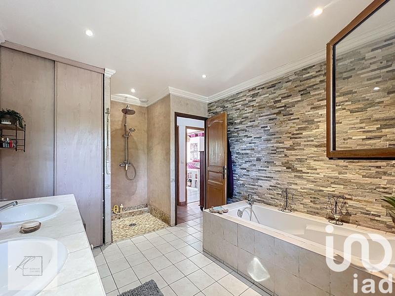 Maison - 132 m² - 6 pièces