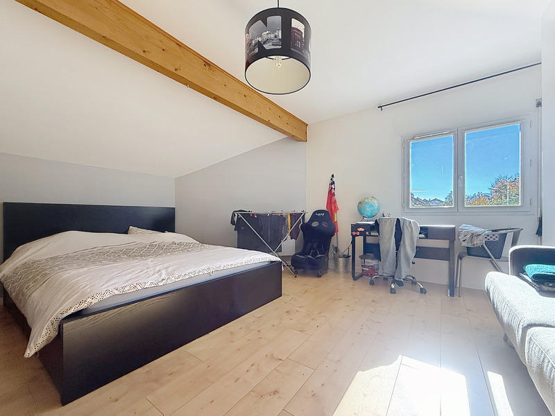 Maison - 152 m² - 6 pièces