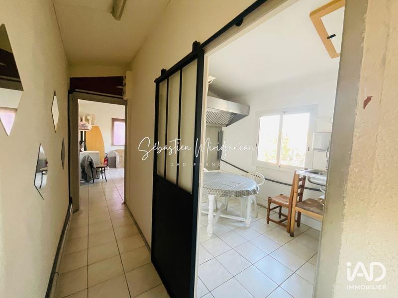 Local commercial - 64 m²