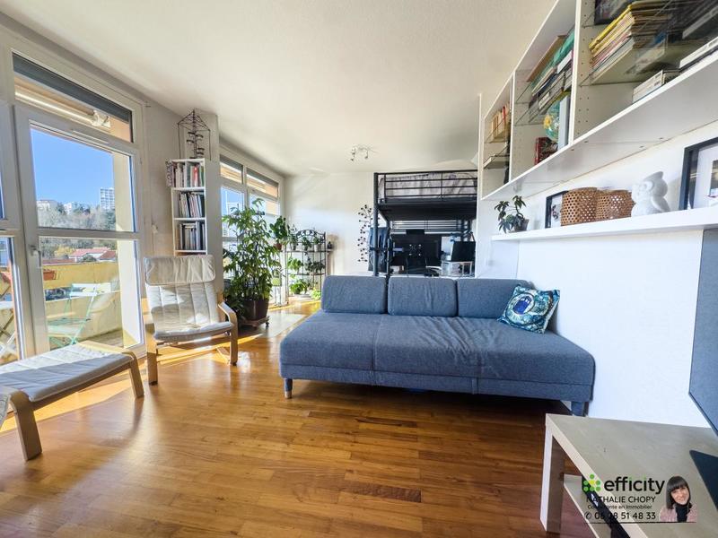 Appartement - 83 m² - 4 pièces