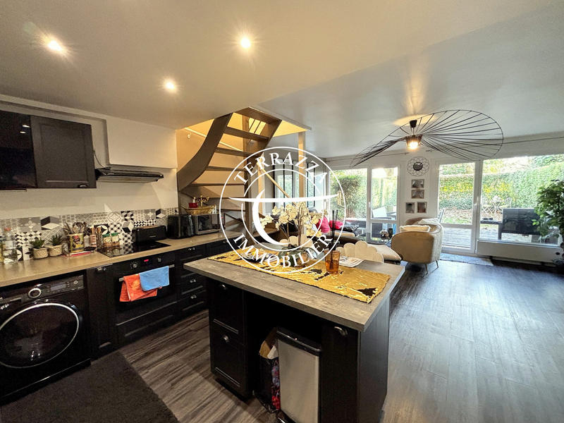 Duplex - 74 m² - 3 pièces