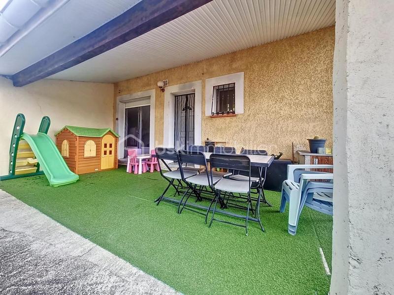 Immeuble - 350 m² - 12 pièces