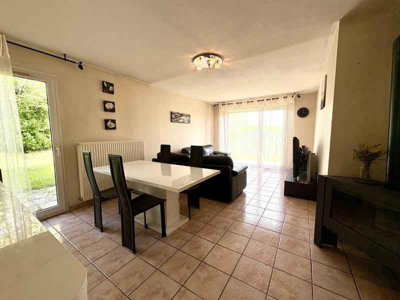 Maison - 97 m² - 5 pièces