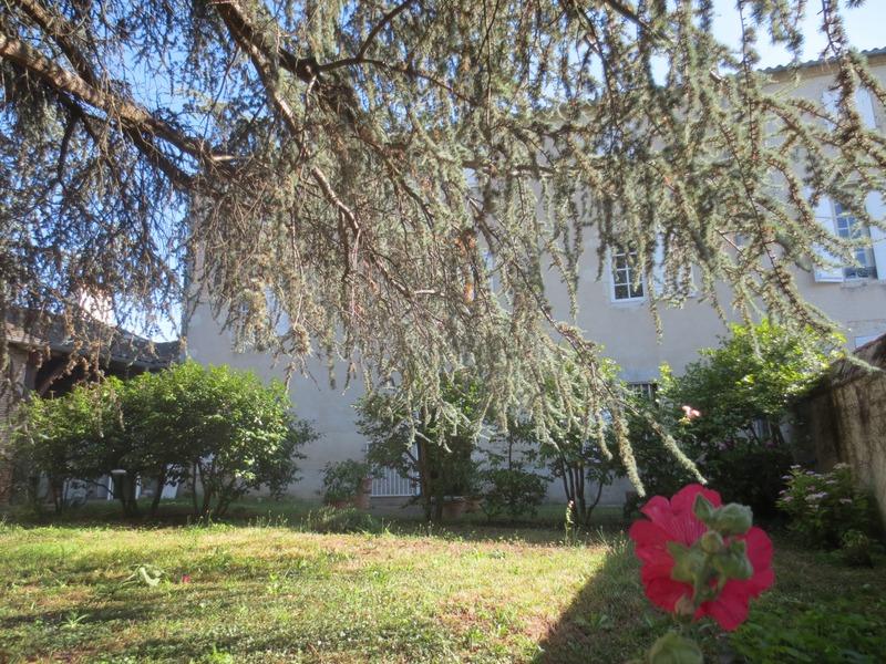 Maison - 290 m² - 10 pièces