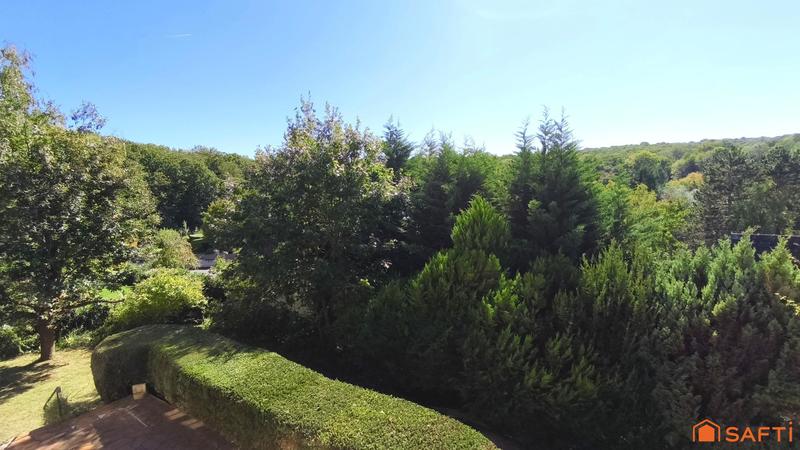 Villa - 173 m² - 9 pièces