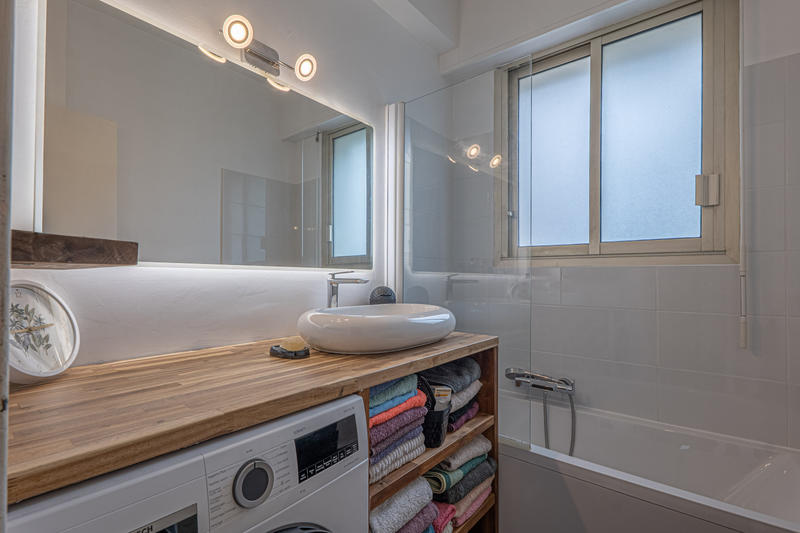 Appartement - 82 m² - 3 pièces